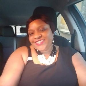 Meet your Posher, Carol